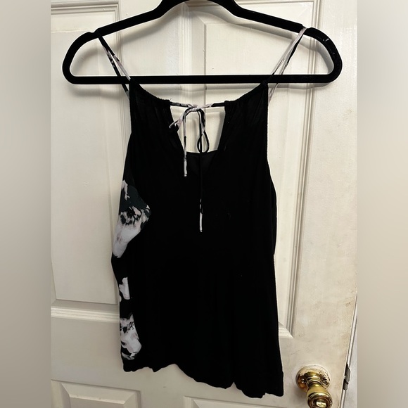 Womens Express Floral Blouse tank top dress shirt/ work/ office top size large - Picture 5 of 5